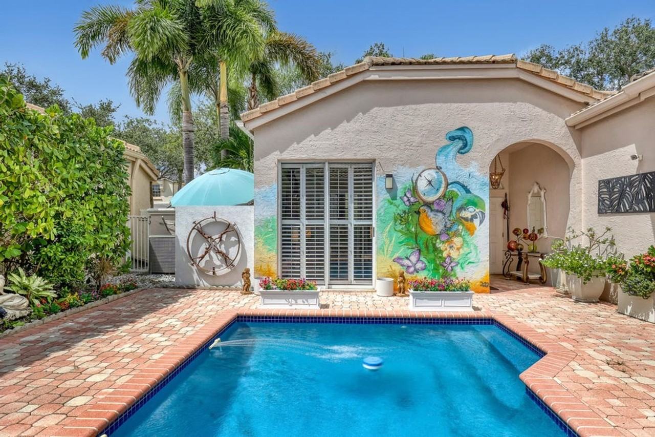 2076 Cezanne Rd - Photo 4 of 30