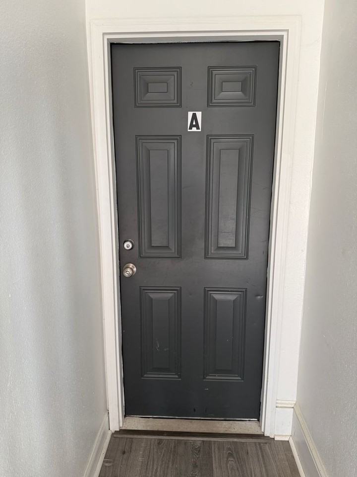 112 North Street - Photo 2 of 19