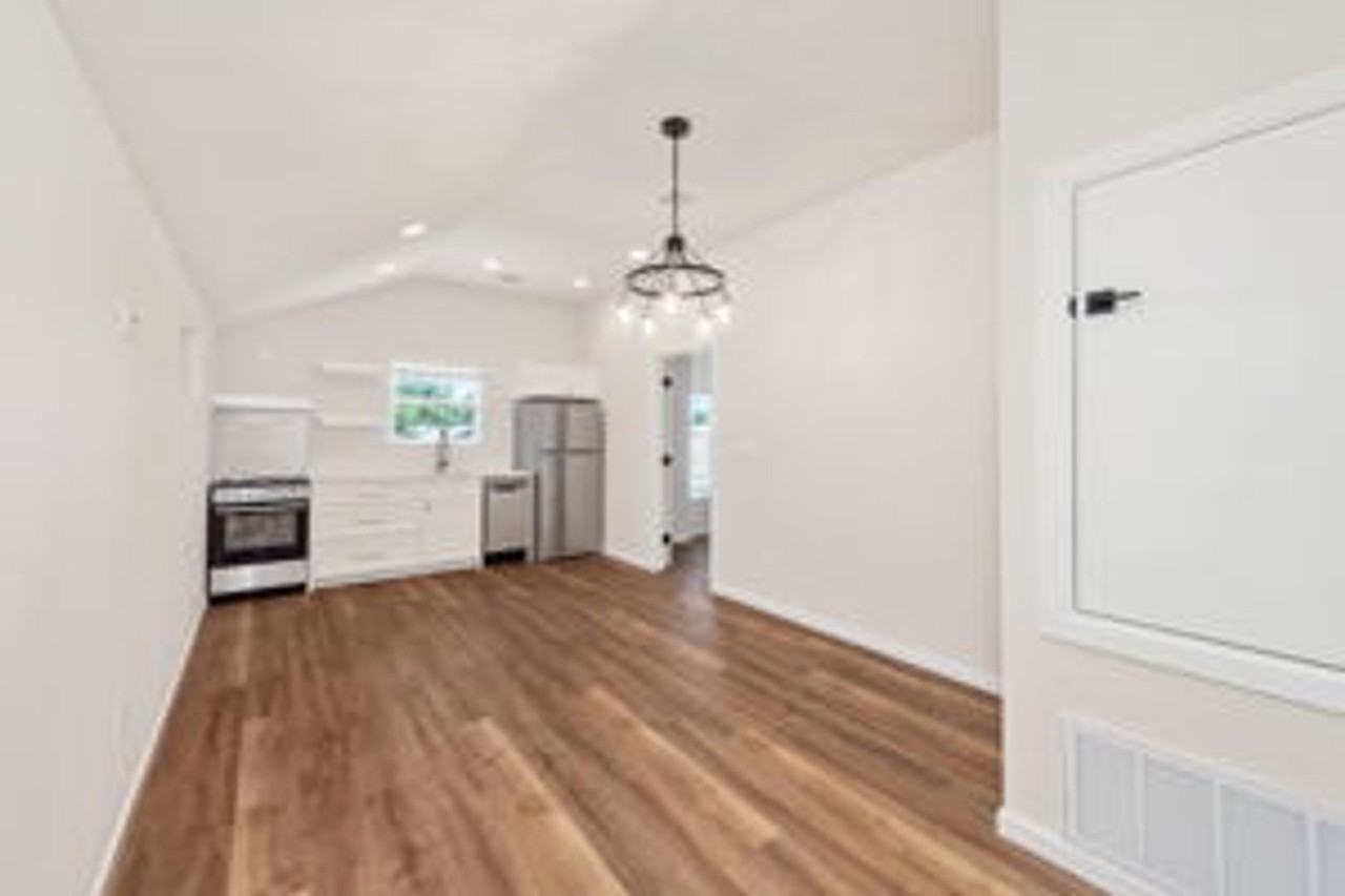 1123 S Delaware Pl #B - Photo 4 of 9