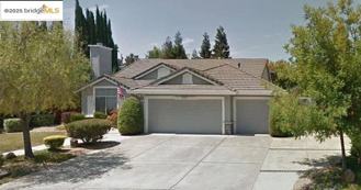 737 Vivian Dr - Photo 1 of 1