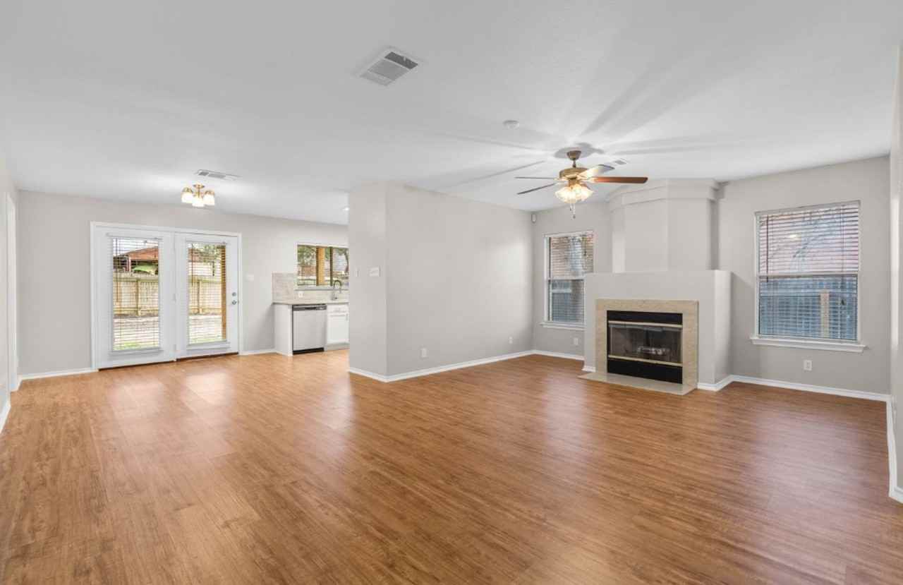 905 Lodosa Dr - Photo 7 of 26