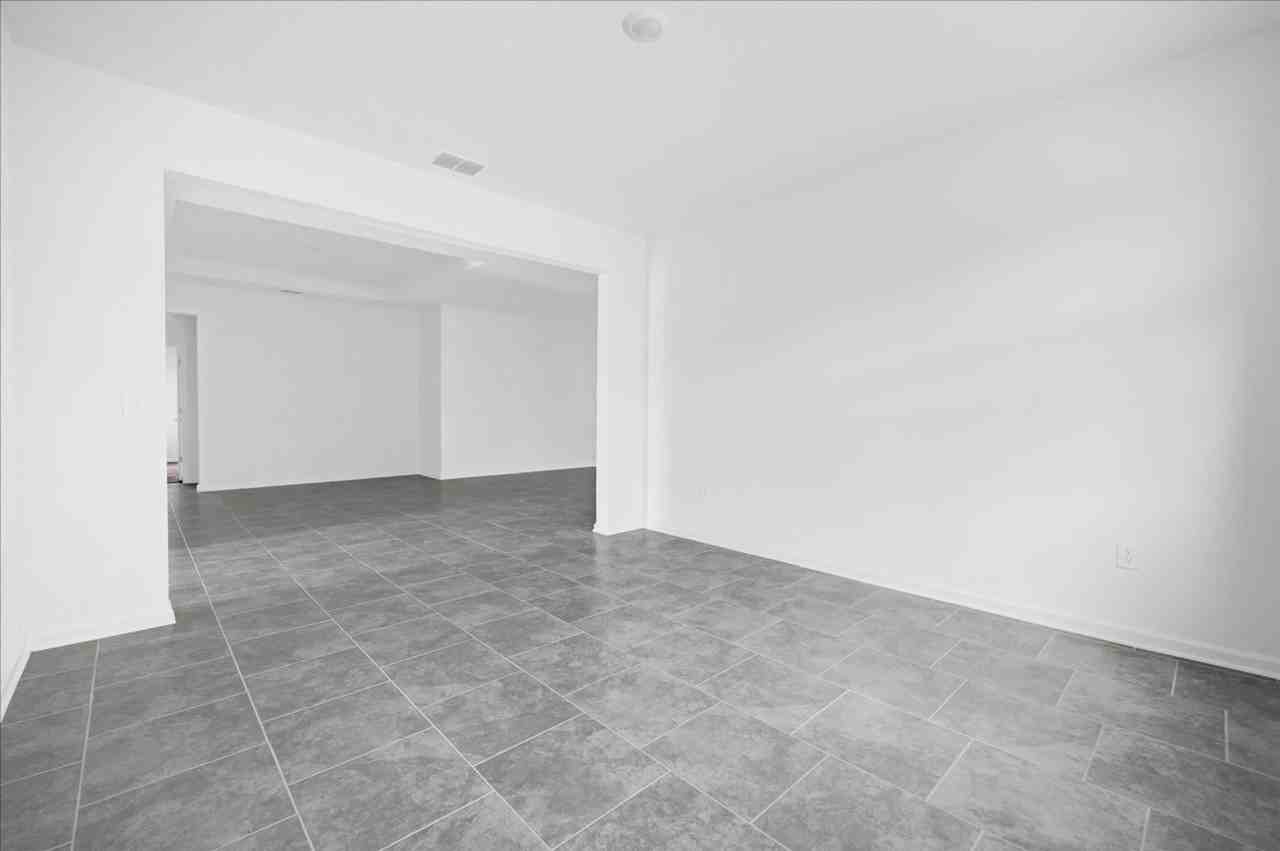 2011 Treetop Branch Way - Photo 7 of 31