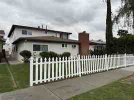 featured image of 137 N 3rd St