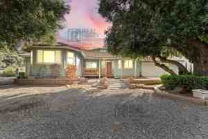 featured image of 20815 Alameda Del Monte