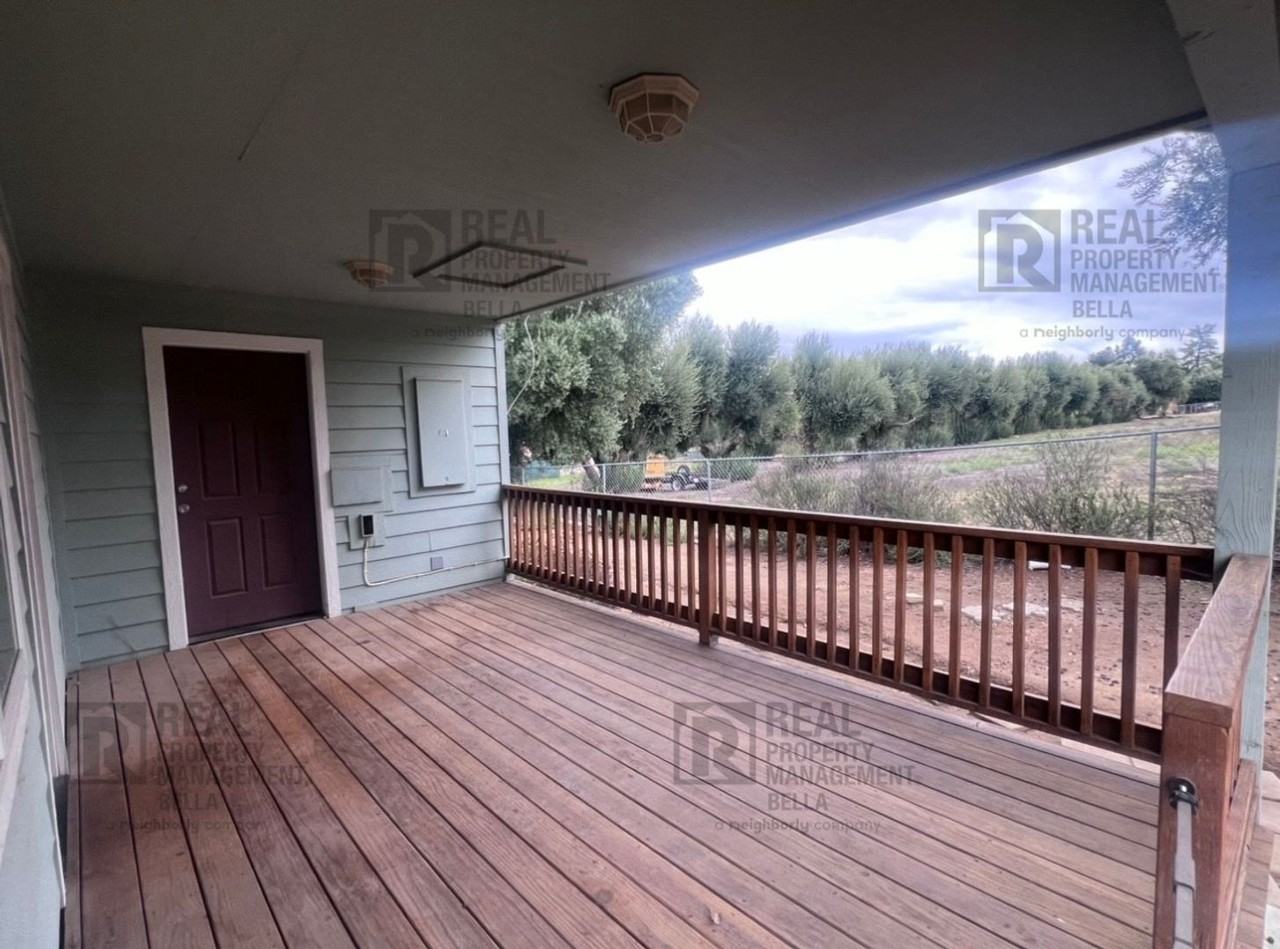 20815 Alameda Del Monte - Photo 2 of 18