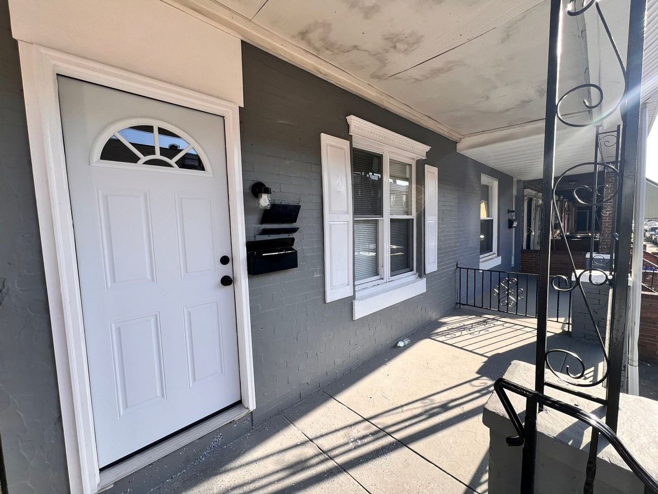 6110 Wheeler Street - Photo 5 of 29