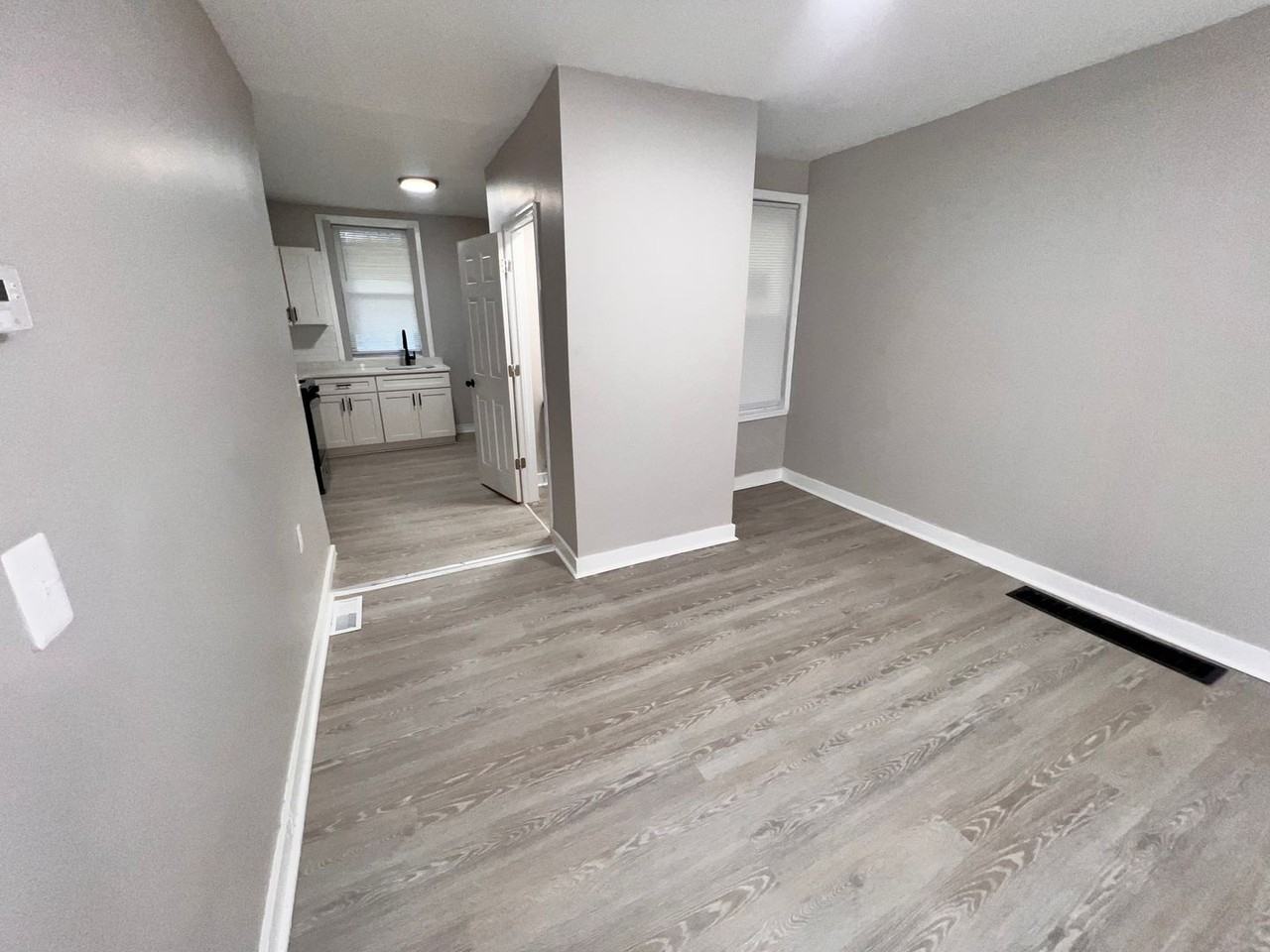 6110 Wheeler Street - Photo 7 of 29