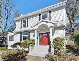 featured image of 1907 Ne Multnomah St