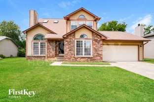 1103 Crestview St - Photo 1 of 1