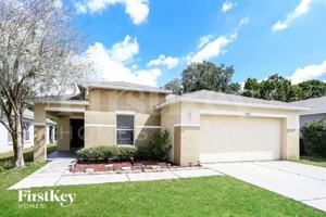 featured image of 2610 Whitewood Rd