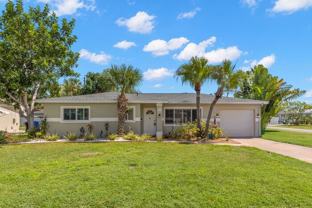 7401 1st Way N - Photo 1 of 1