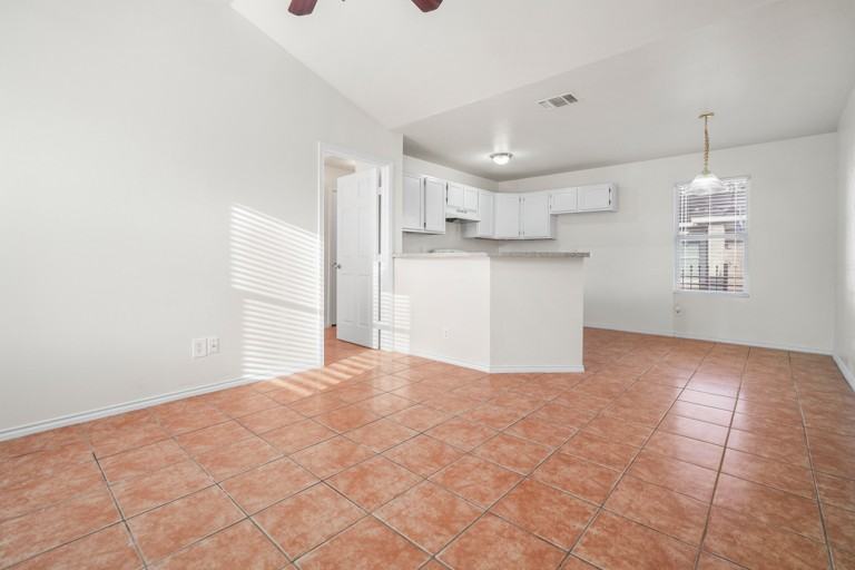 212 Bynum Avenue #2 - Photo 6 of 20