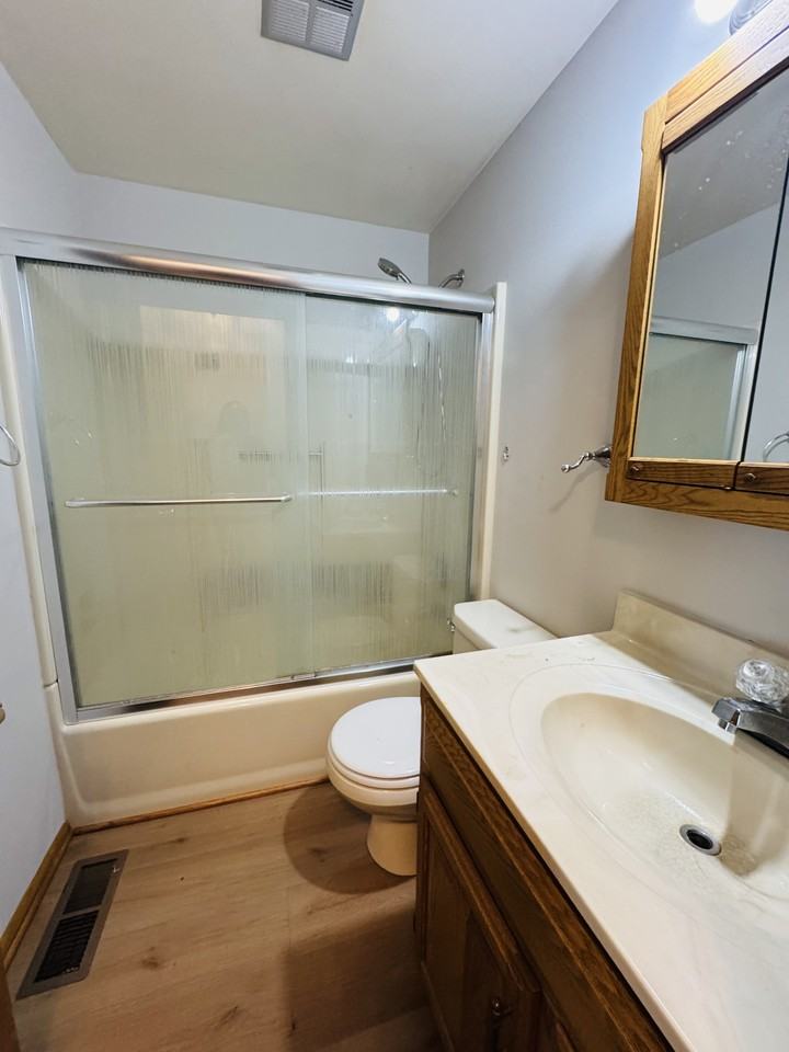 4817 Eastwick Dr #NA - Photo 4 of 36