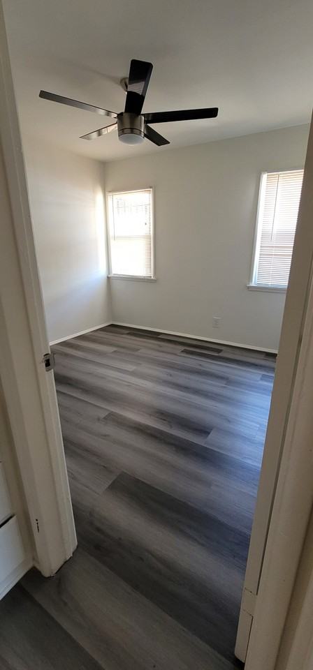 6133 South Victoria Avenue #NA - Photo 7 of 14