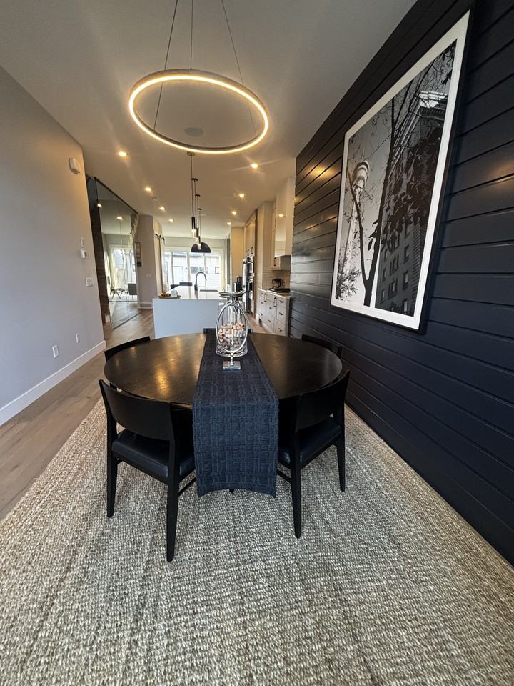 623 22 Avenue NE - Photo 6 of 45