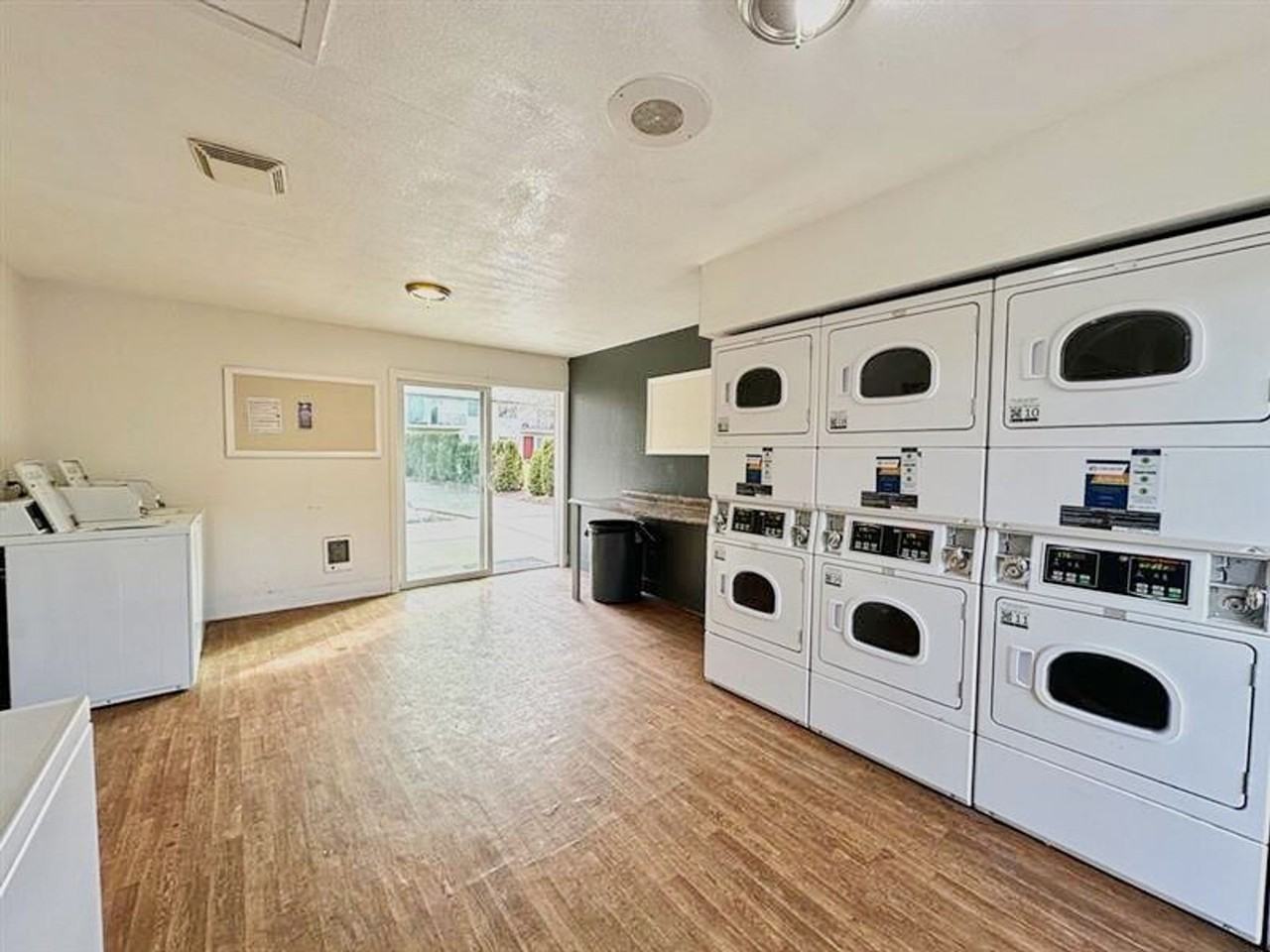 Covington Square Apartments - Photo 4 of 17