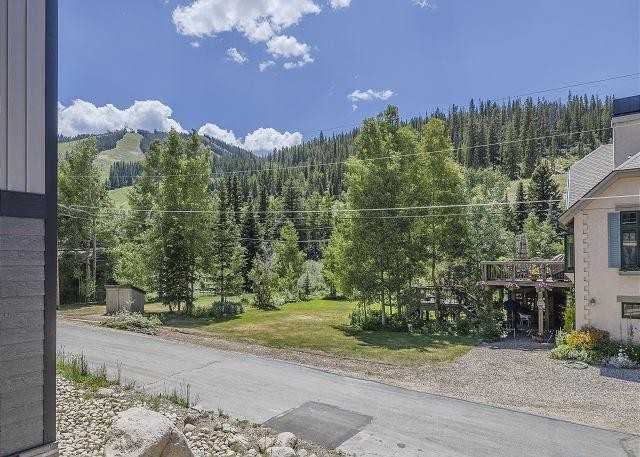 80 Cedar - Photo 3 of 13