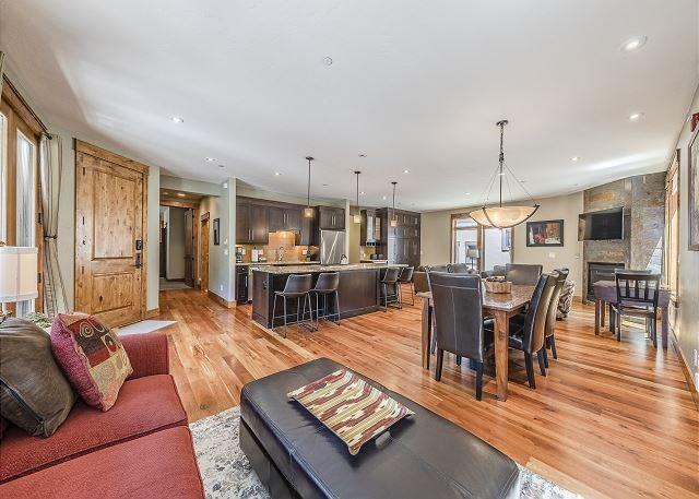 80 Cedar - Photo 7 of 13