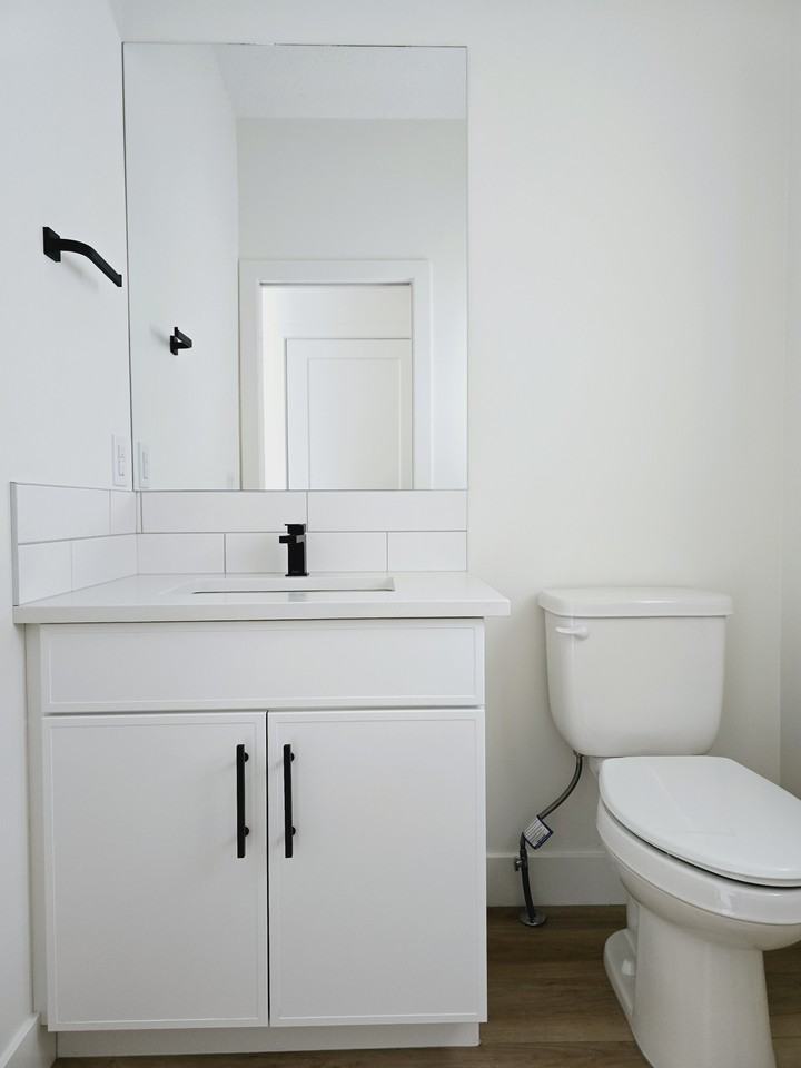 10050 10050 115 Avenue Northwest - 10050 MAIN #10050MAIN - Photo 5 of 20