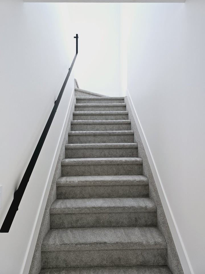 10050 10050 115 Avenue Northwest - 10050 MAIN #10050MAIN - Photo 6 of 20