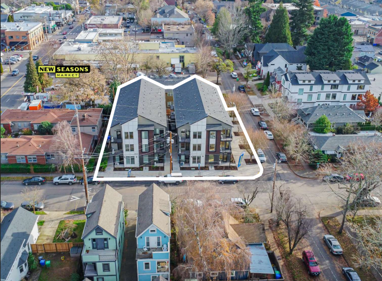 1111 SE Tenino St - Photo 6 of 18