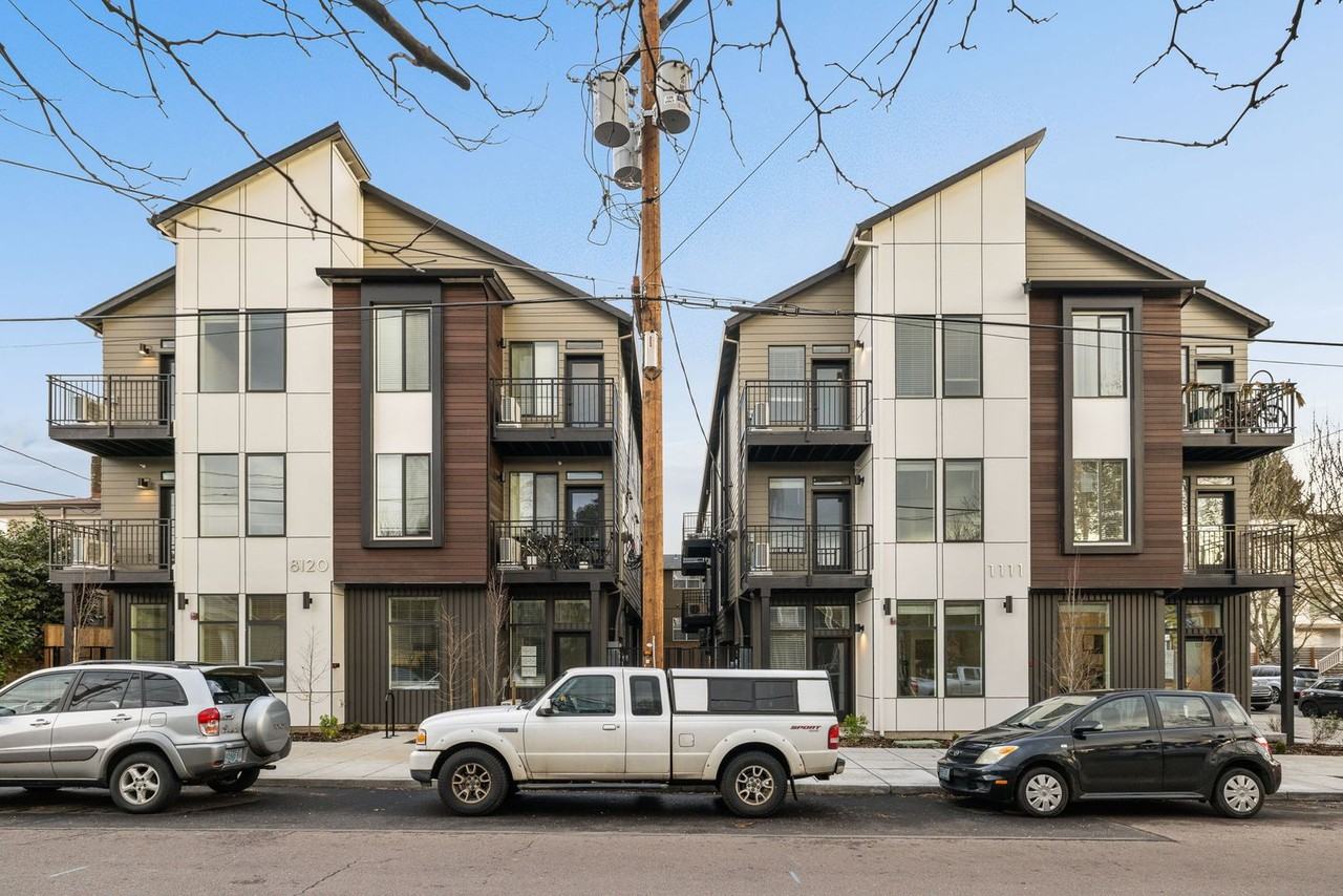 1111 SE Tenino St - Photo 7 of 18