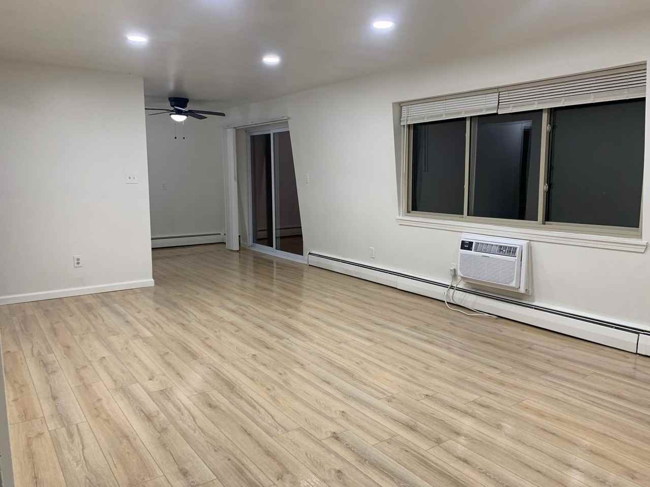 2161 Decker Rd - Photo 4 of 24