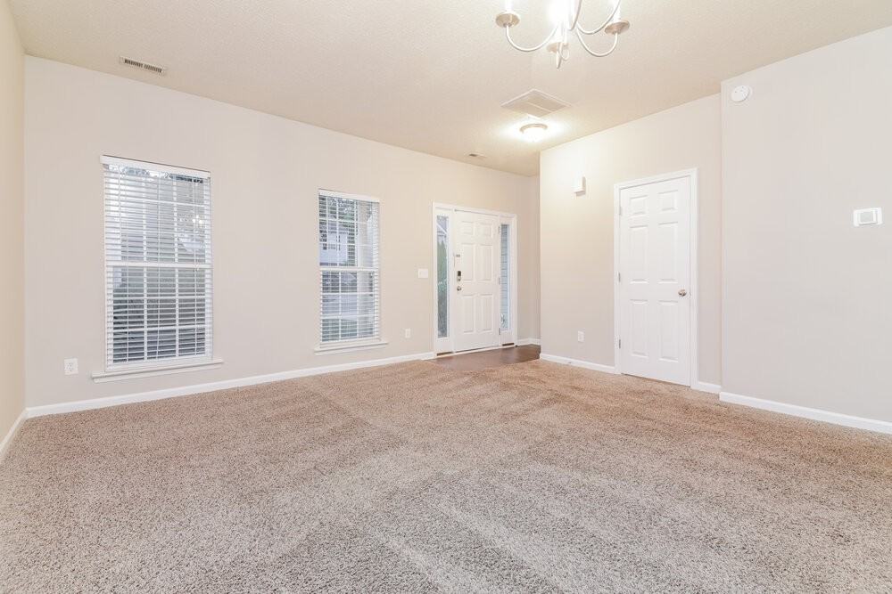 825 Tannerwell Ave - Photo 4 of 17