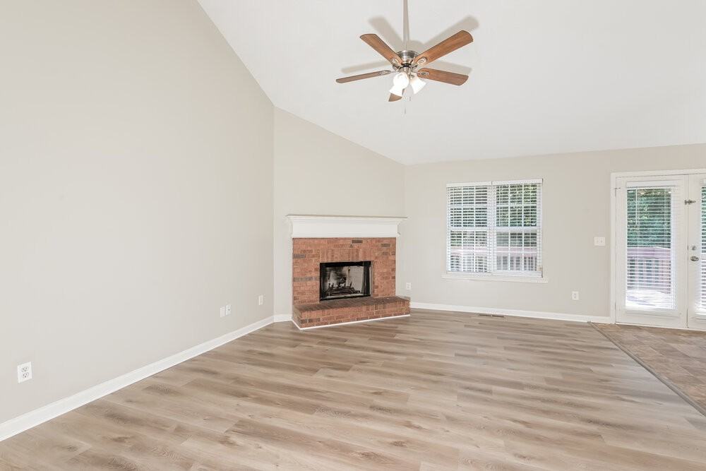1530 Bramlett Forest Trl - Photo 4 of 17