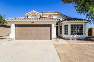 3320 W Glass Ln - Photo 1 of 1