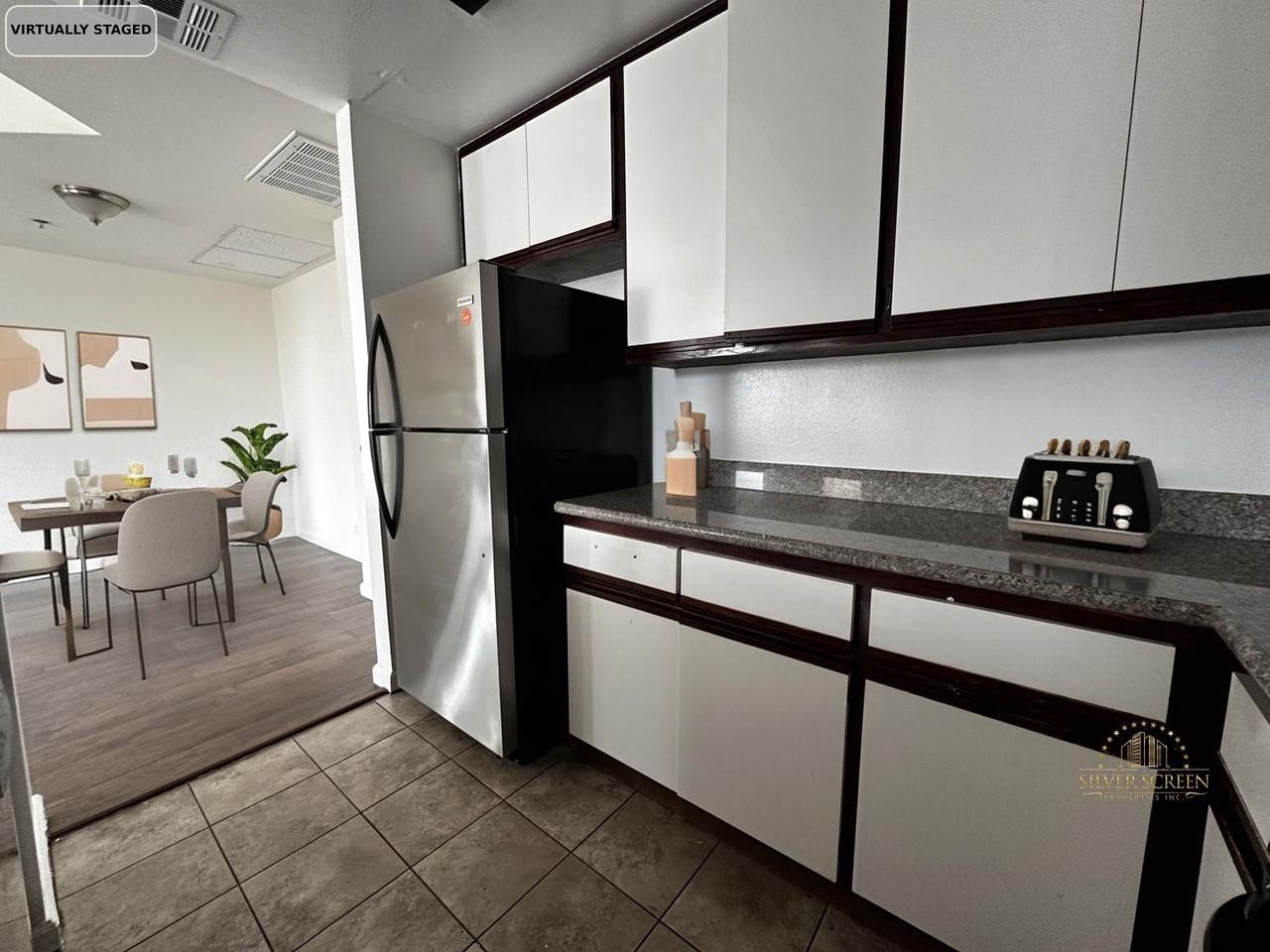 1229 N. Sycamore Ave. - Photo 5 of 45