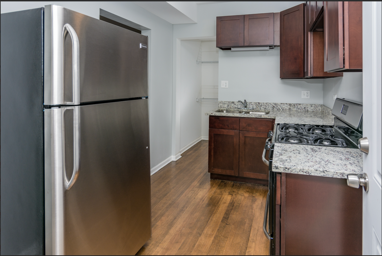 125 E 71st St (NEW) - Photo 2 of 6