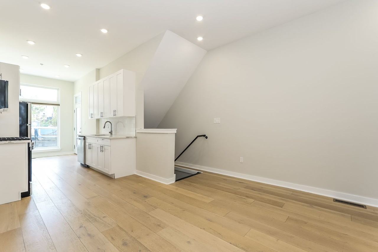 2102 N Percy St #1 - Photo 6 of 17