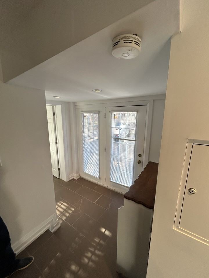 119 Cheritan Avenue #B2 - Photo 3 of 10