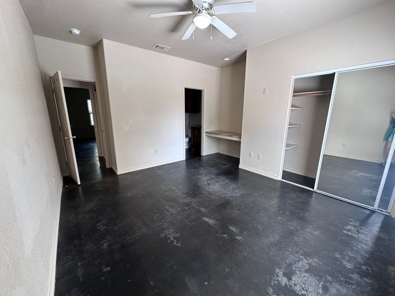 2710 S 4th St - Photo 7 of 20