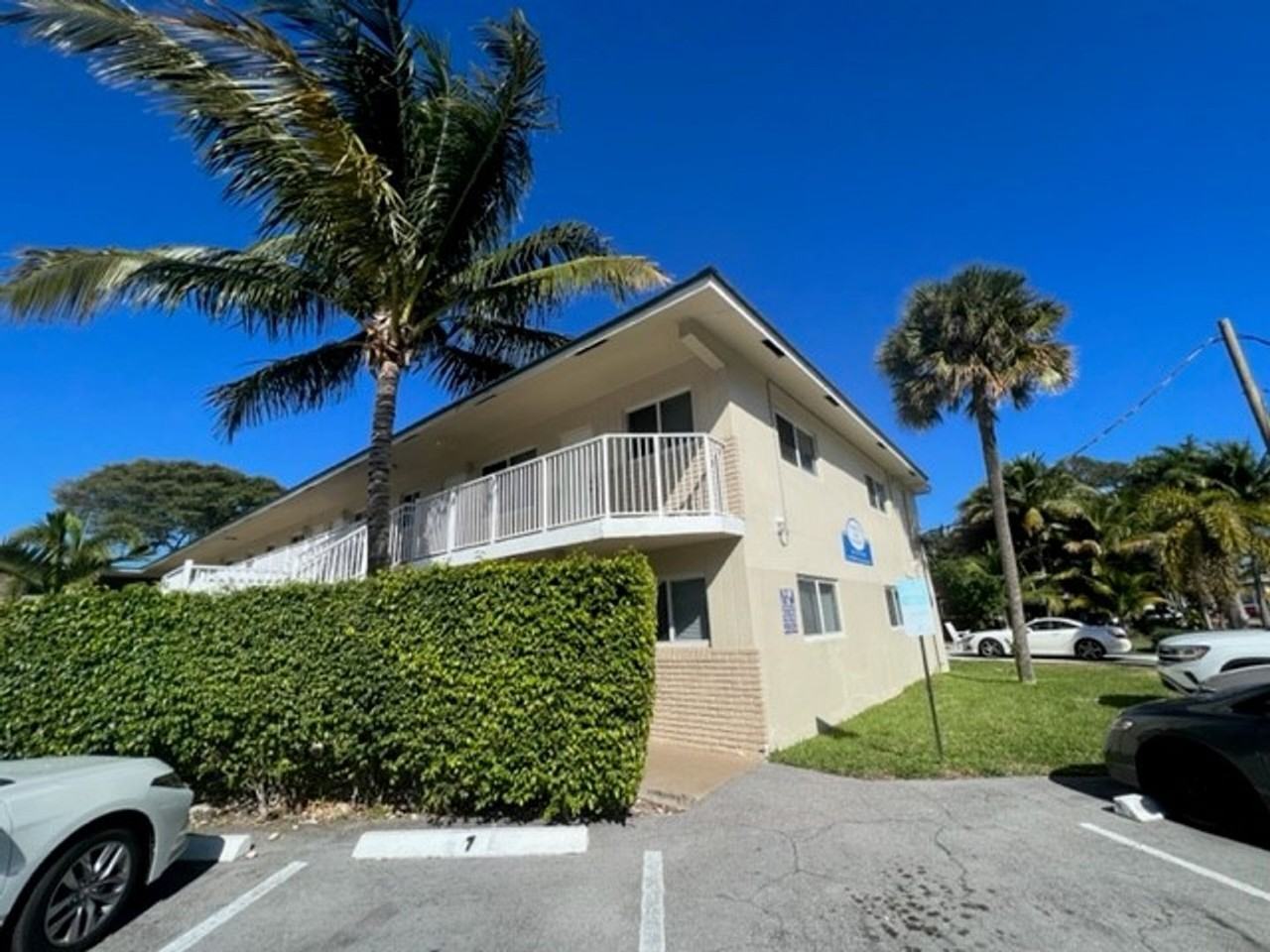 Deerfield Apartments LLC - Photo 5 of 50