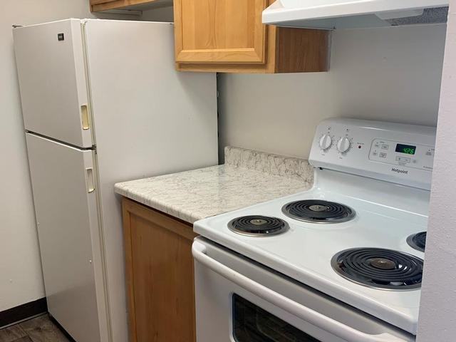 329 Ridgeview Dr - Photo 4 of 28