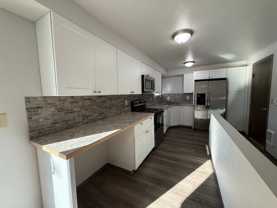 Valley 3 bed 1.5 bath - Photo 1 of 1