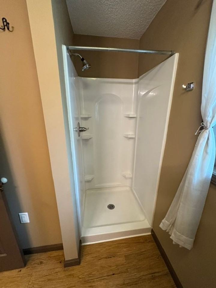 677 E Lincoln Rd - Photo 6 of 10