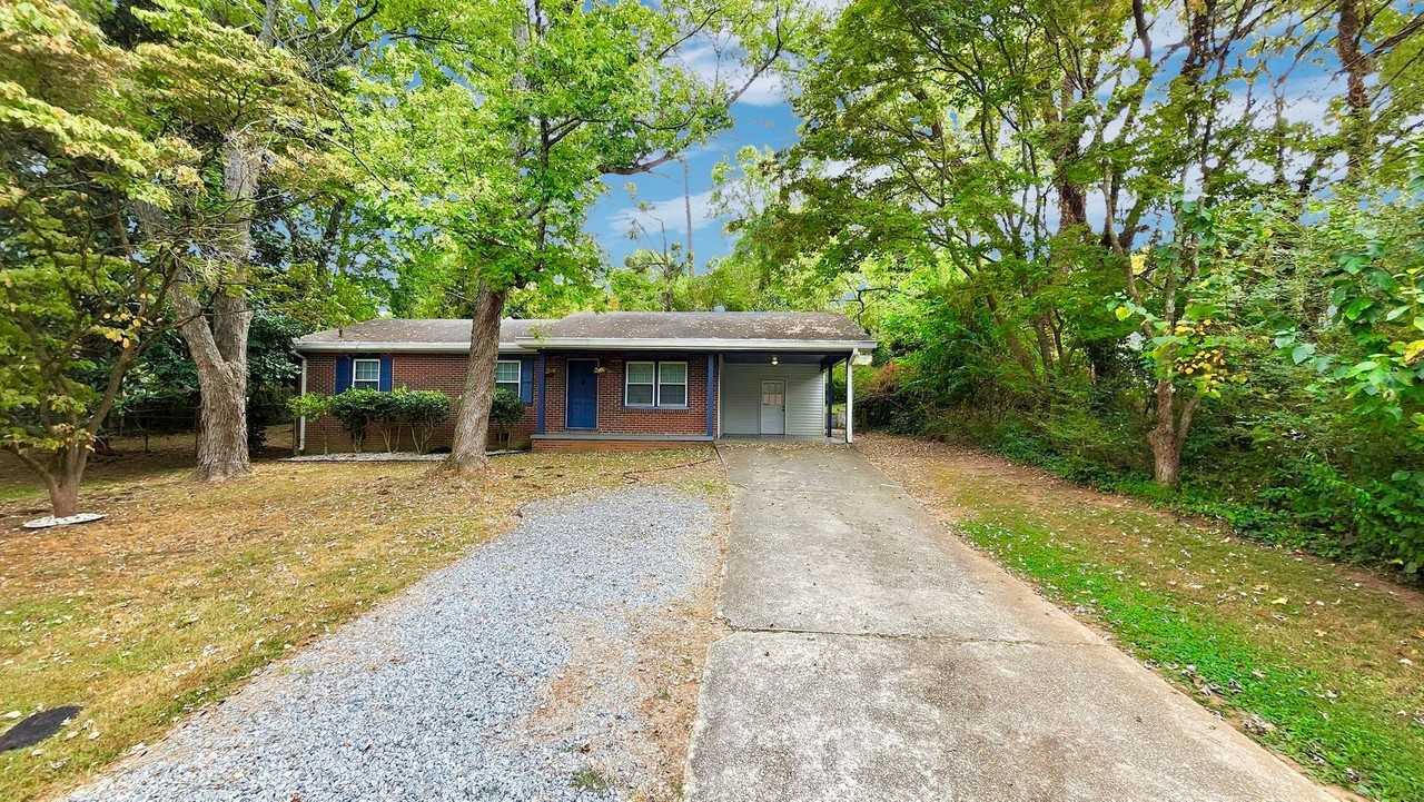 1172 Camellia Dr - Photo 2 of 14