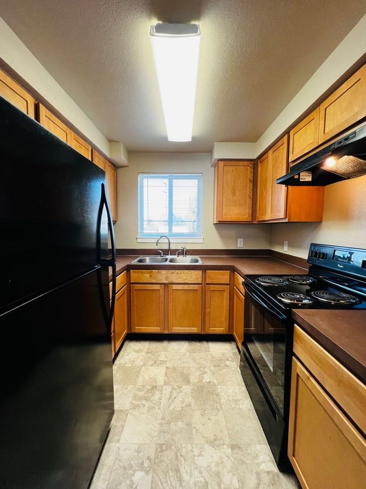 201 N 10th St #4 - Photo 5 of 15