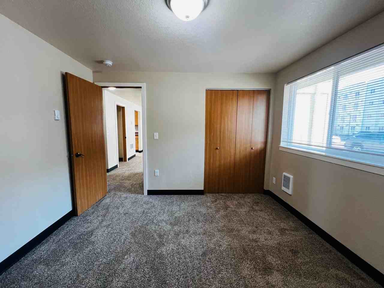 201 N 10th St #4 - Photo 7 of 15