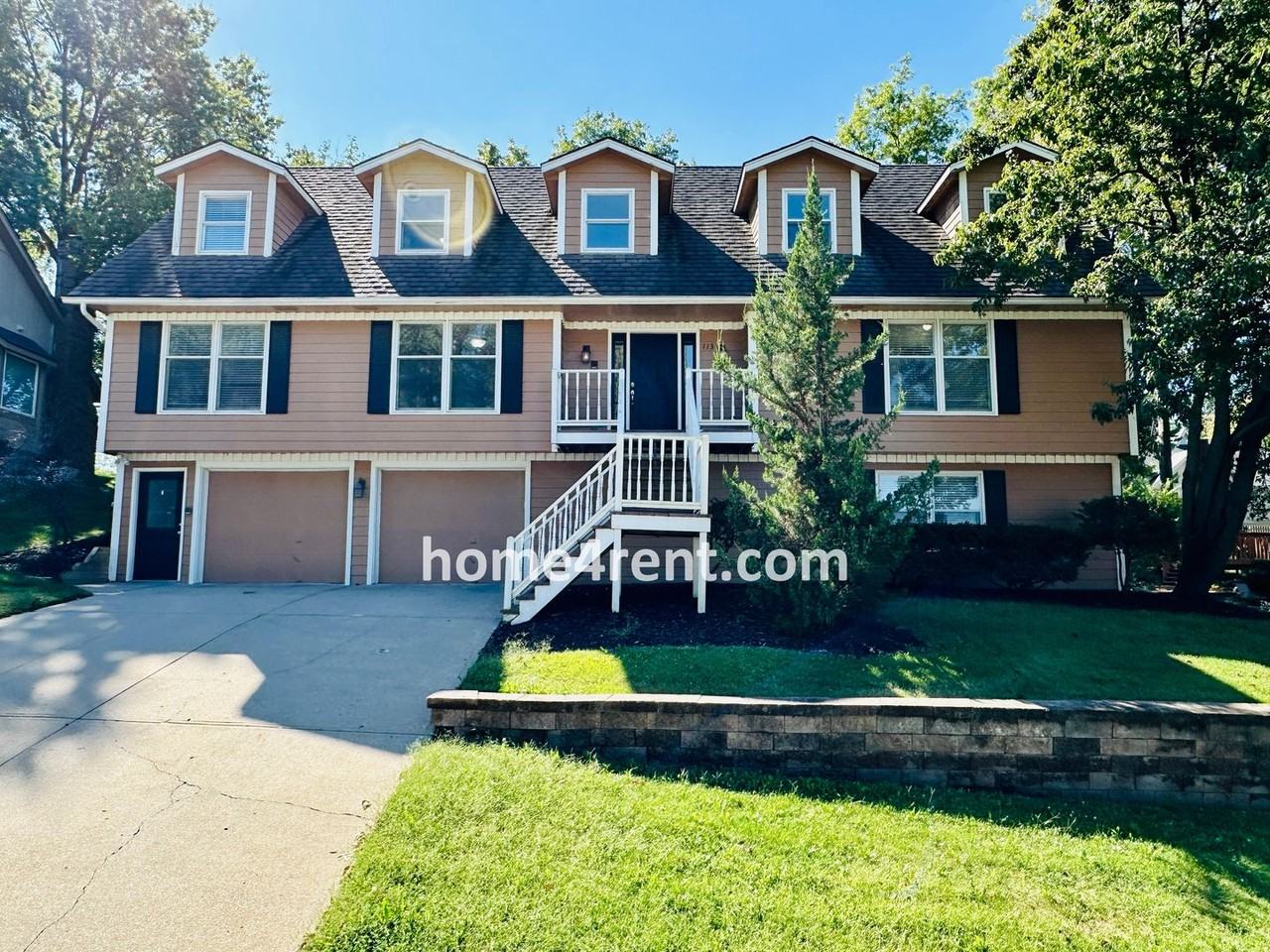 113 Nw Hackberry St - Photo 2 of 50