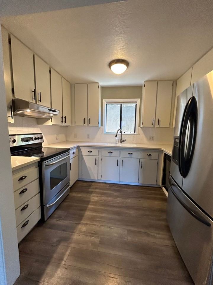 25965 Colt Ln - Photo 3 of 23