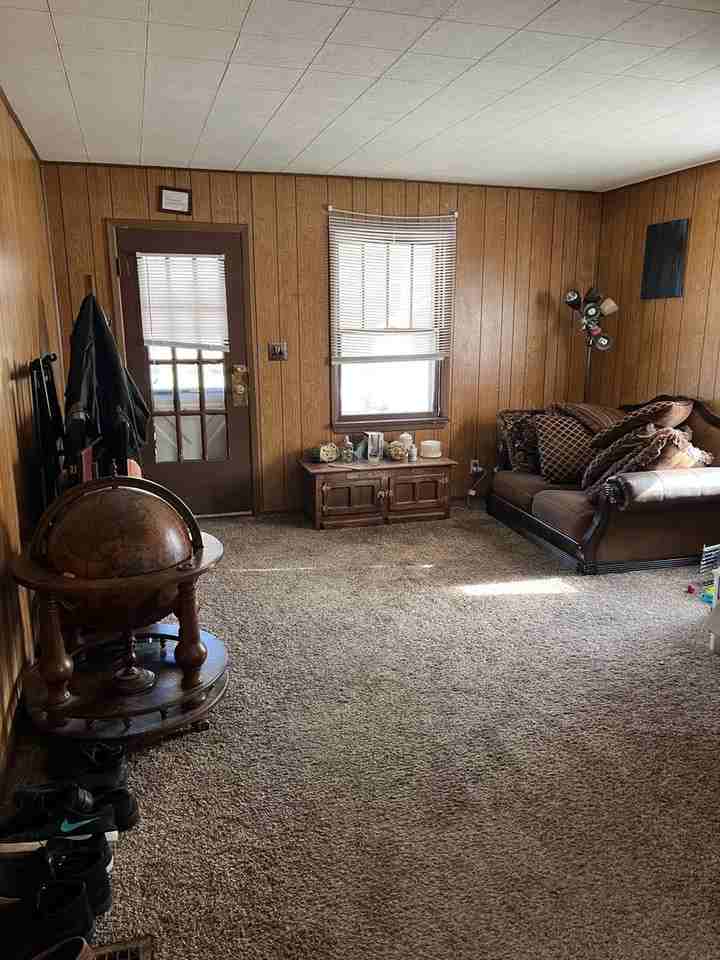 1104 S Lincoln St - Photo 5 of 13