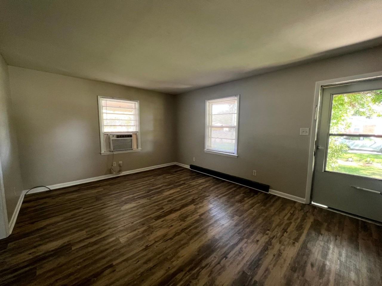 6593 Stillwater Dr - Photo 5 of 14