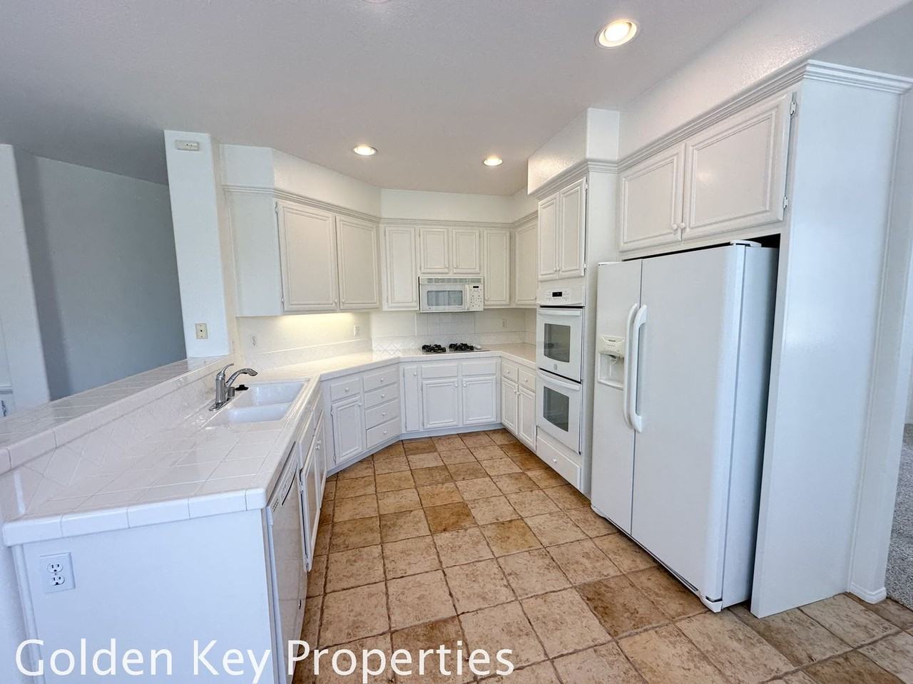 1188 Abelia Ave - Photo 3 of 27