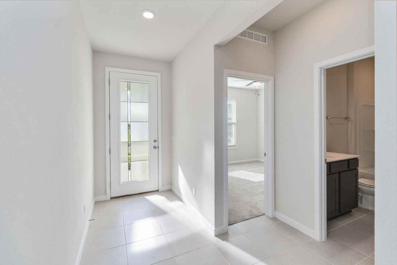 1649 Groveline Road - Photo 5 of 33