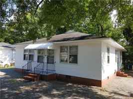 featured image of 200 Post Ave #1