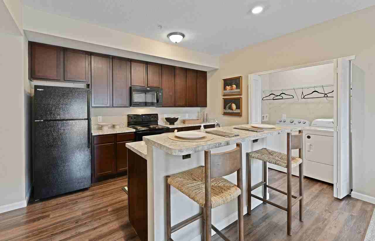 Valencia on Avery Apartments - 5814 5814 Avery Crest Drive West Dublin ...